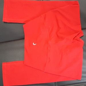 Zyia Capri length leggings